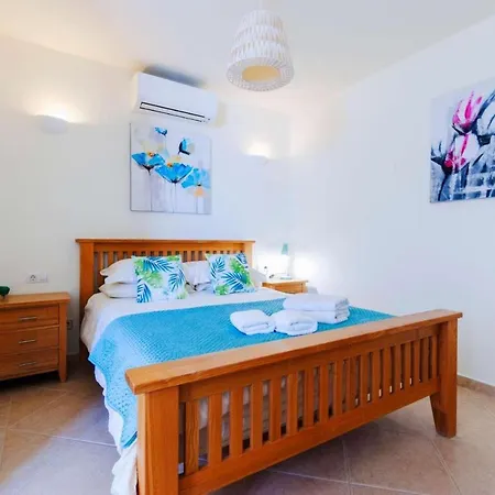 Rosa Blanca
